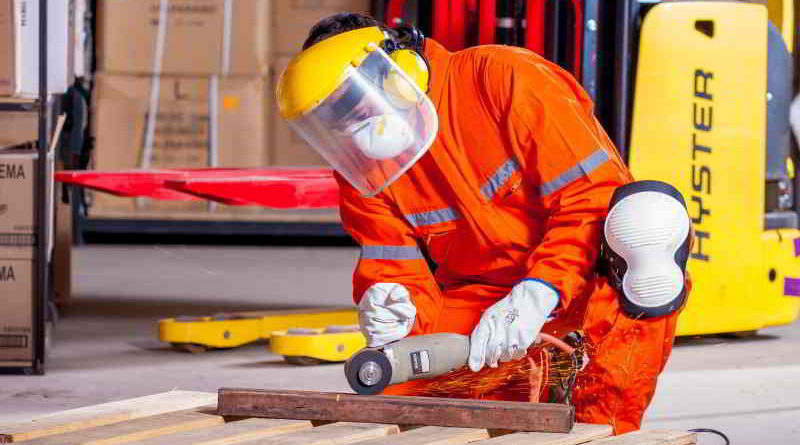 Die Zahl der arbeitslosen Menschen im Land Brandenburg sinkt weiter: Im Mai betrug die Arbeitslosenquote 6,9 Prozent, 1,1 Punkte weniger als im Vorjahr.