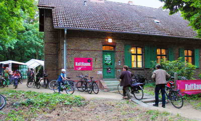 „Meine Heimat – Deine Heimat“ heißt das Motto der 5. Langen Nacht der Kultur in Kleinmachnow, unter dem sie am 10. Juni 2017 ein buntes Programm veranstaltet.