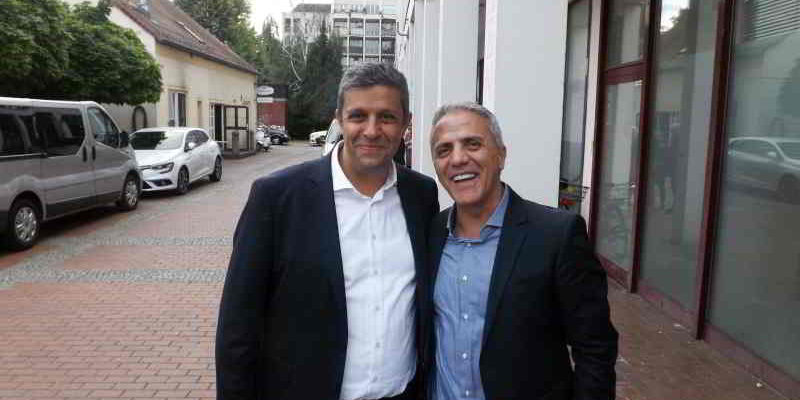 Hakan Tas (Die LINKE) kämpft im September um das Direktmandat für den Deutschen Bundestag in Reinickendorf. Am 24. Juni eröffnete er dort sein Bürgerbüro.