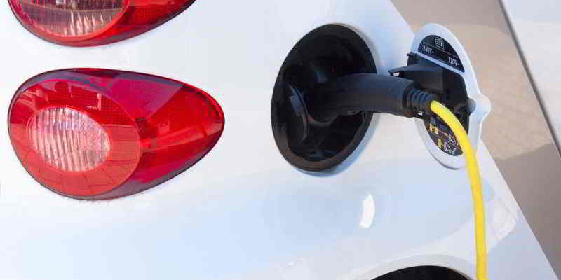 Das Tarifmodell des Landes Berlin für das Laden von Elektrofahrzeugen wird vom 15. Juli 2017 bis zum Jahresende versuchsweise umgestellt.