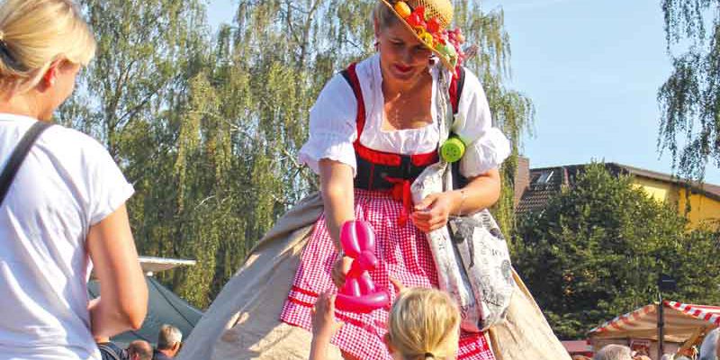 Endlich wieder Rübchensaison. Anlässlich des Erntebeginns der pikant schmeckenden Delikatesse lädt der Rübchenverein Teltow am 24. September wieder zum Rübchenfest rund um den Ruhlsdorfer Röthepfuhl.