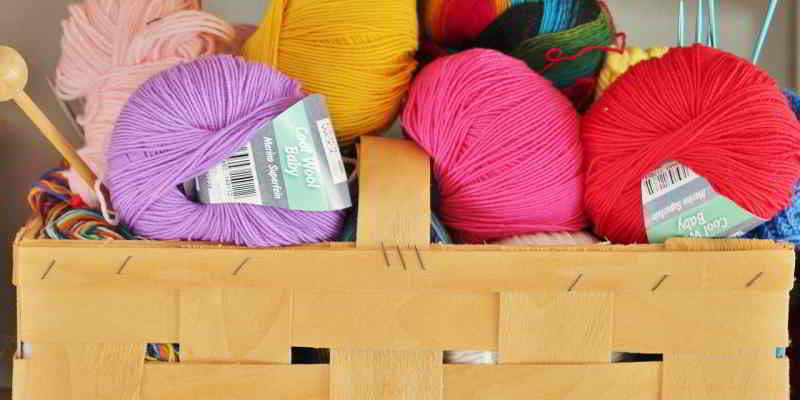 Stricken mit Margit heißt es jeden Dienstag um 14:00 Uhr im AWO Kultur Café in der Potsdamer Straße 62 in Teltow.