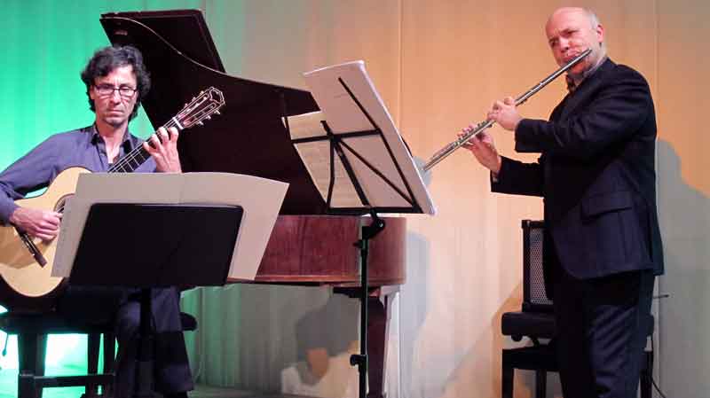 Am 6. Oktober um 19:00 Uhr zeigen die Lehrer der Kreismusikschule bei einem Dozentenkonzert im Bürgersaal des Rathauses ihr Können.