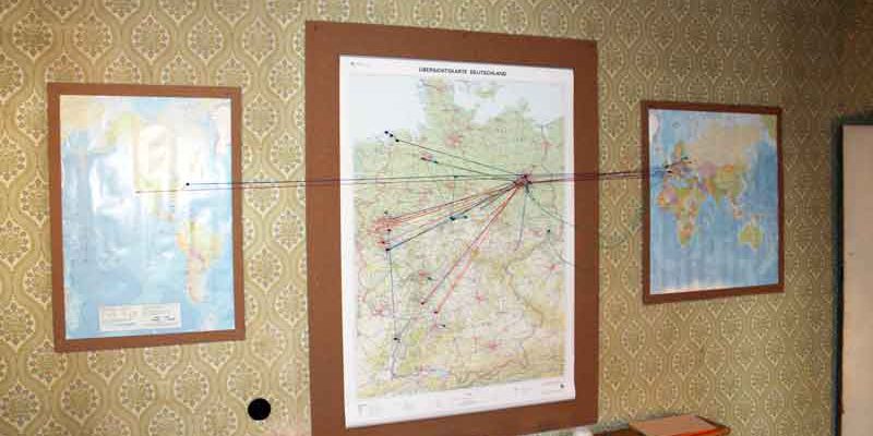Mit dem Thema Ankommen und Bleiben beschäftigt sich die 2. Ausstellung der Museumsinitiative. Die Ausstellung "Wurzeln" wird ab 09. September in der Karl-Marx-Straße 117 präsentiert.