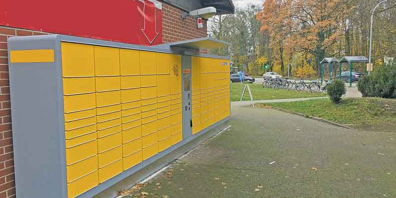 Paketboten verpasst: Stahnsdorfer müssen sich künftig nicht mehr nach Öffnungszeiten richten. In der Annastraße 1 gibt es nun eine DHL-Packstation.