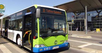 Wenn die Buslinien X1 und 601 in Potsdam im Stau stehen, kommt es in der Folge irgendwann auch in Teltow zu Verspätungen und Fahrtausfällen. Das könnte ab heute der Vergangenheit angehören