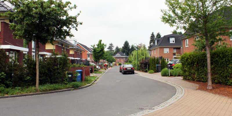 Die Region wächst weiter, das zeigt auch der kürzlich erschienene Grundstücksmarktbericht für das Jahr 2017 in Potsdam-Mittelmark auf. Mit 364 Verkäufen steht die Stadt Teltow an zweiter Stelle. Beim Umsatz hat Kleinmachnow mit 17 Prozent der Gesamtsumme die Nase vorn.