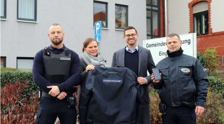 Direkter Draht in die Verwaltung: Neue Ausrüstung für das Ordnungsamt ...