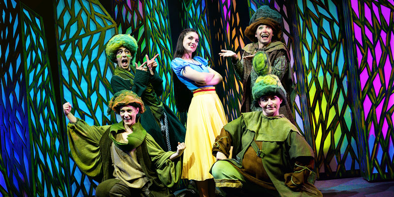 Schneewittchen als Musical für die ganze Familie - Theater Liberi präsentiert den Märchenklassiker im Klubhaus Ludwigsfelde.