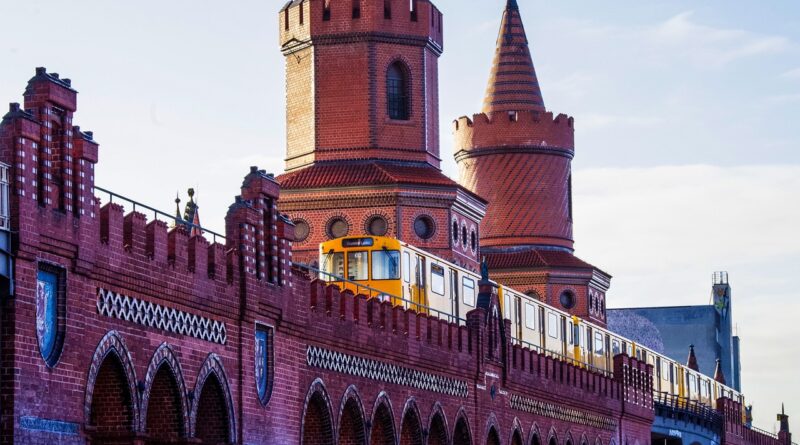 ÖPNV in Berlin und Brandenburg auf hohem Niveau stabil