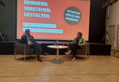 SPD-Bürgermeister-Kandidatin Claudia Eller-Funke im Gespräch mit Matthias Platzeck