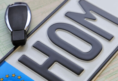 Welche Strafe droht bei Nummernschild-Manipulation?