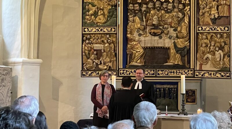 „Nicht viele, sondern gute Worte“: Dr. Dirk Palm als Pfarrer im Ehrenamt in Kleinmachnow eingeführt