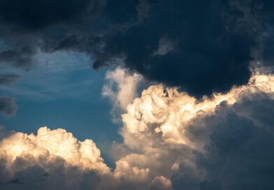 Heute – teils kräftige Gewitter mit schweren Sturmböen möglich