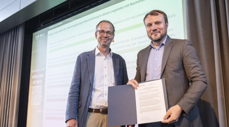 Weniger Bürokratie, mehr Netze: Erneuerbaren-Branche richtet Zukunftsapell an Landesregierung