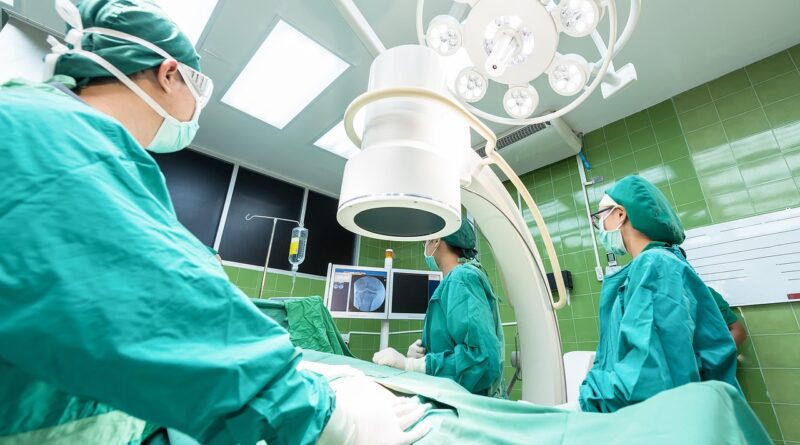 Patientenakademie am Helios Klinikum Emil von Behring: „Robotikassistierter Kniegelenksersatz“