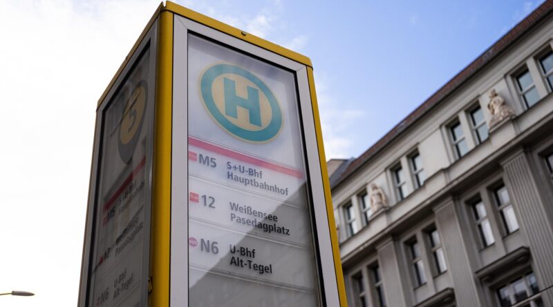ÖPNV-Bilanz 2025: leichter Zuwachs bei Fahrgastzahlen; Personalkosten steigen deutlich; Kündigungsquote bei D-Ticket nach Preiserhöhung unter sechs Prozent ÖPNV-Bilanz 2025: leichter Zuwachs bei Fahrgastzahlen; Personalkosten steigen deutlich; Kündigungsquote bei D-Ticket nach Preiserhöhung unter sechs Prozent