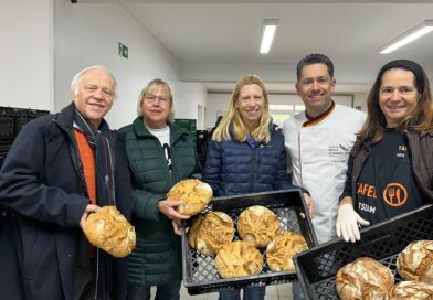200 Brote für die Tafel Potsdam gespendet