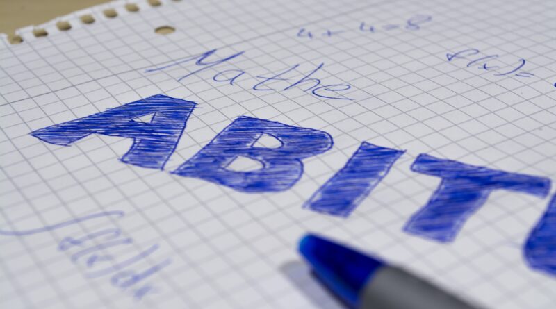 Abi und P10: 24.000 Schülerinnen und Schüler in Brandenburg starten in ihre Prüfungszeit 