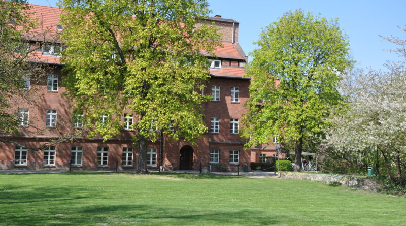 Woidke testet sprachgestützte Dokumentationssoftware in Teltower Pflegeeinrichtung