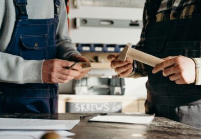 Junge Menschen setzen auf´s Handwerk: Sommerferien bieten jetzt noch Chancen für Jugendliche und ihre Eltern Junge Menschen setzen auf´s Handwerk: Sommerferien bieten jetzt noch Chancen für Jugendliche und ihre Eltern